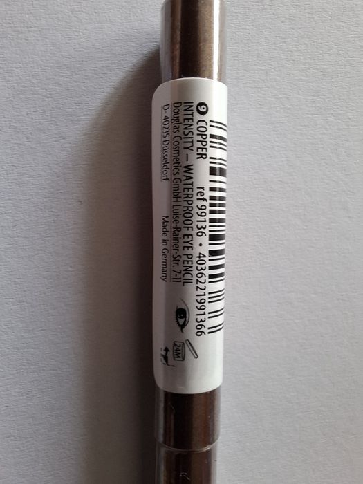 Kredka do oczu Douglas Intensity Waterproof  Nr 9, Copper - brąz