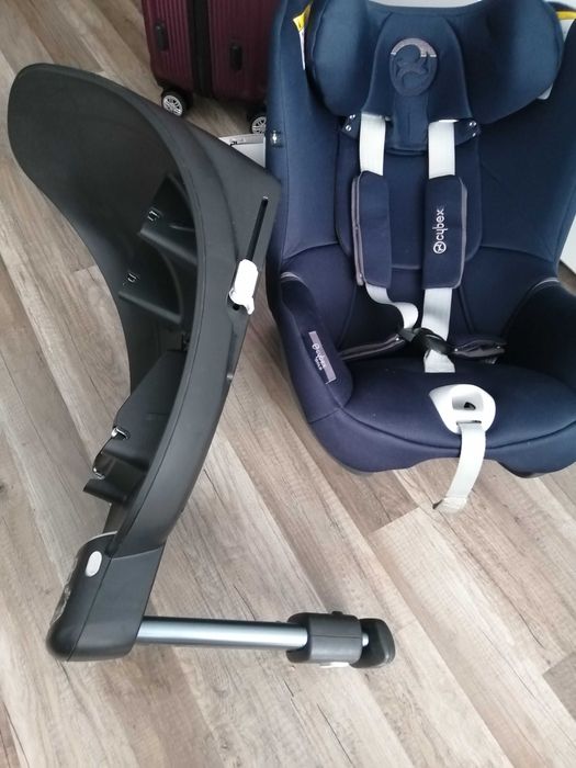 Fotelik samochodowy Cybex sirona M2 i size + baza