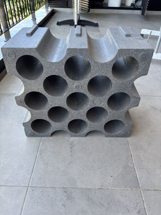 Garrafeira poliestireno cinzento Motez 15 garrafas