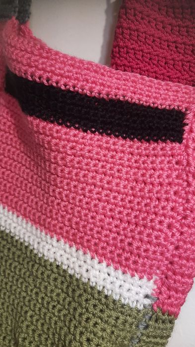 Вязаный аксессуар женские