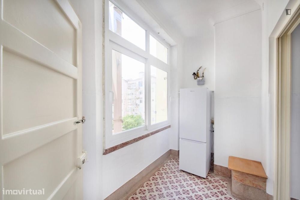 Quarto - localizado em Alameda Lisbon