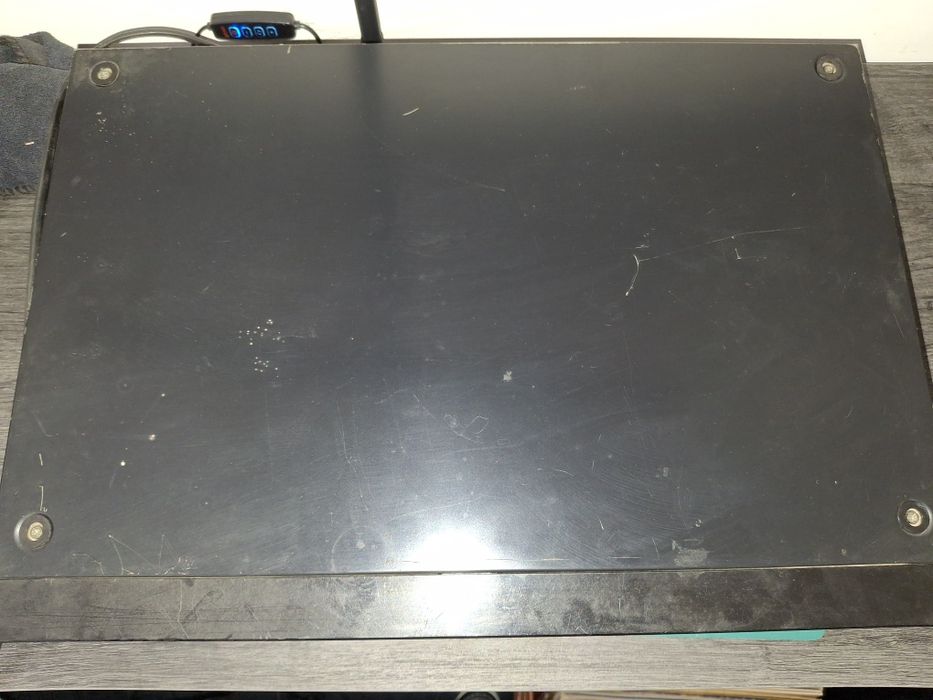 Denon DCD-600 + Comando Original (Para Restauro/Peças)