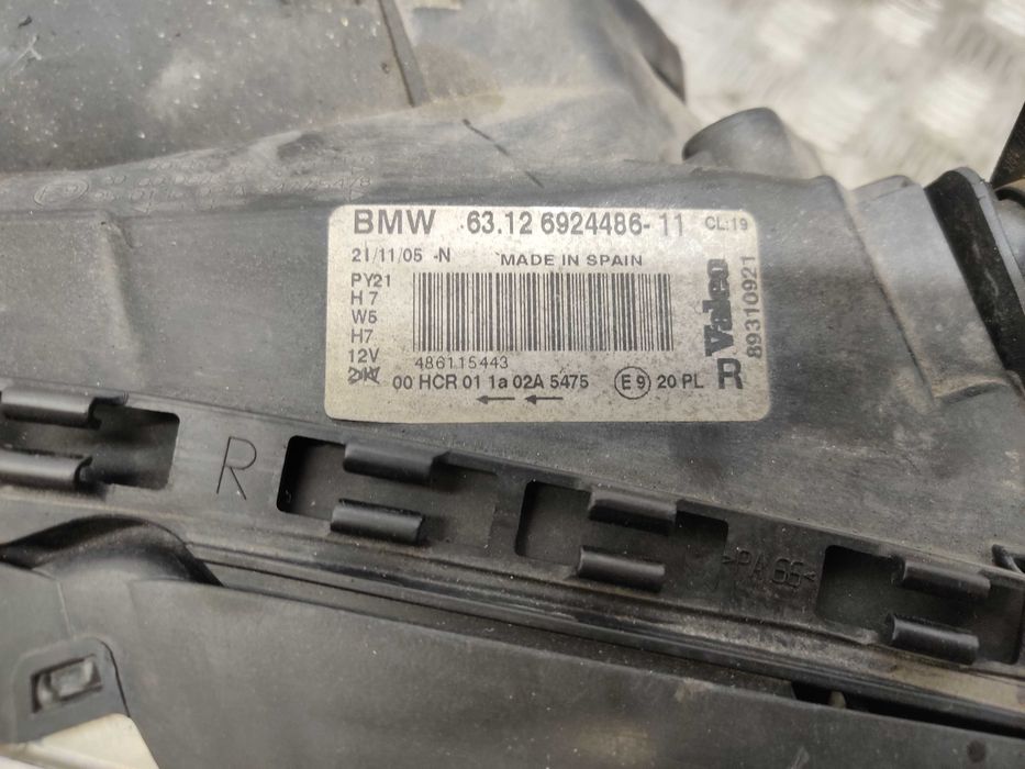 BMW E81 E82 E87 I Lampa Reflektor Prawy Przód Prawy Przedni PP Valeo
