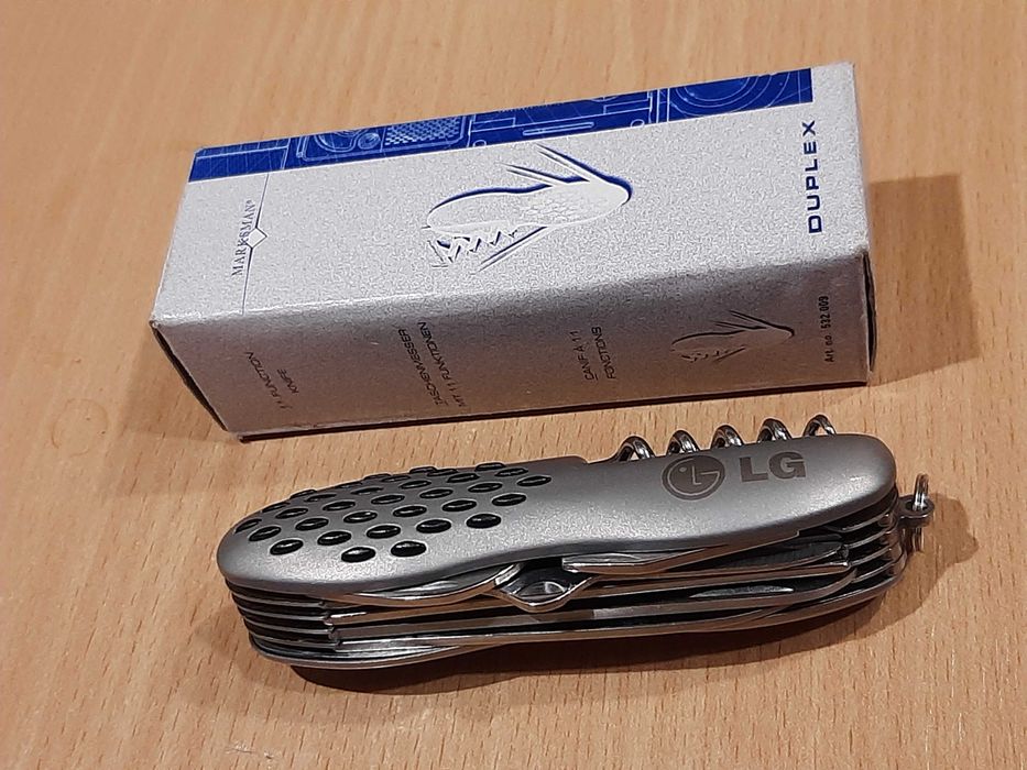 Nowy scyzoryk 11 funkcji MARKSMAN 532.009