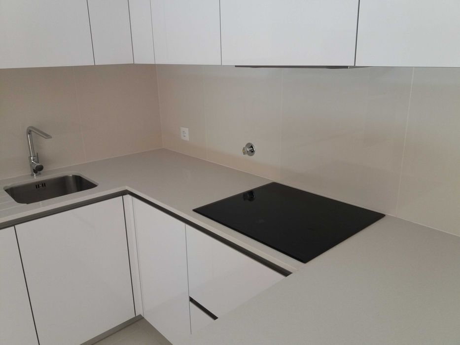 Arrenda-se Apartamento T2 no Edifício Alto da Vila