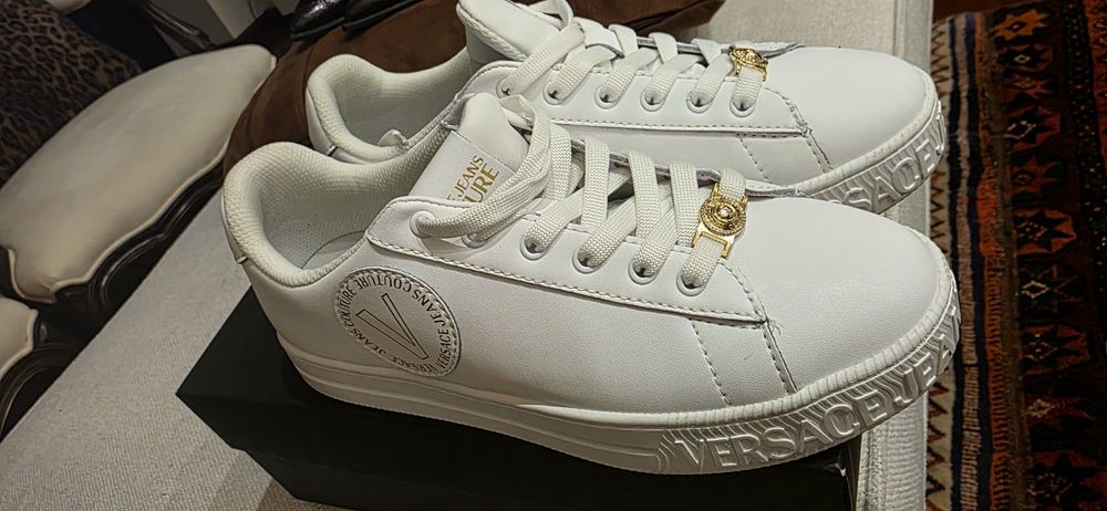 Sapatilhas Versace Jeans Couture 39 como novas
