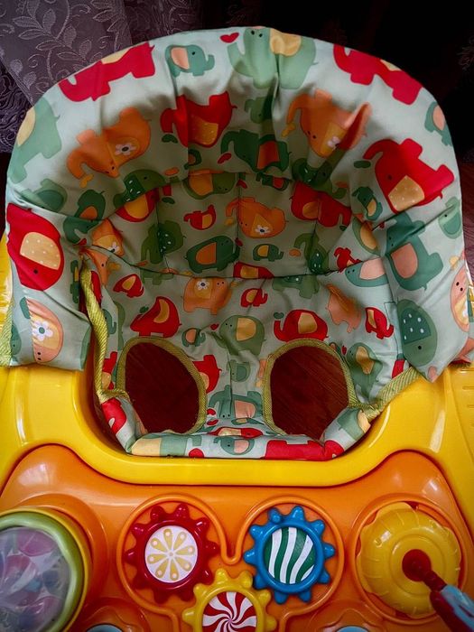 Продам Ходунки Chicco