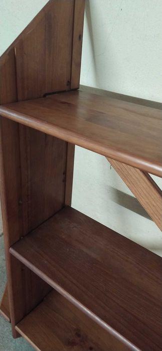 Móvel prateleira madeira