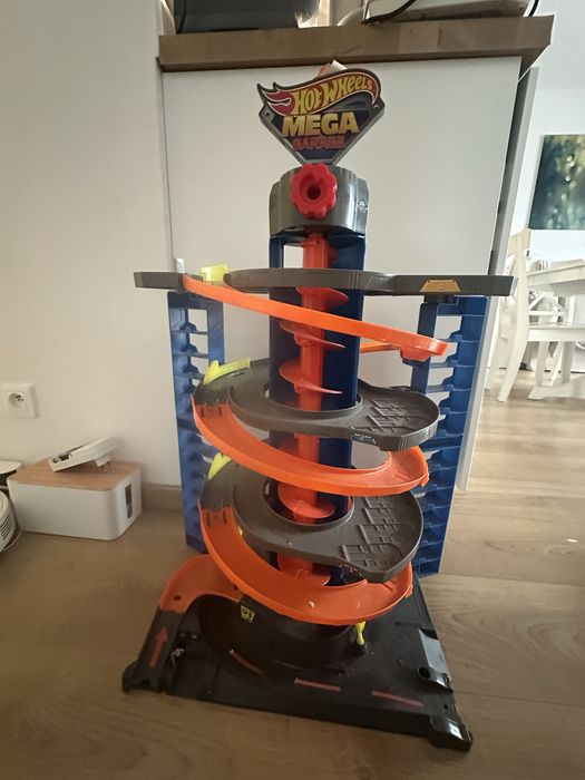 Garaż Hot Wheels™ City Stan idealny + samochodziki