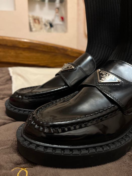 Prada чоботи нові