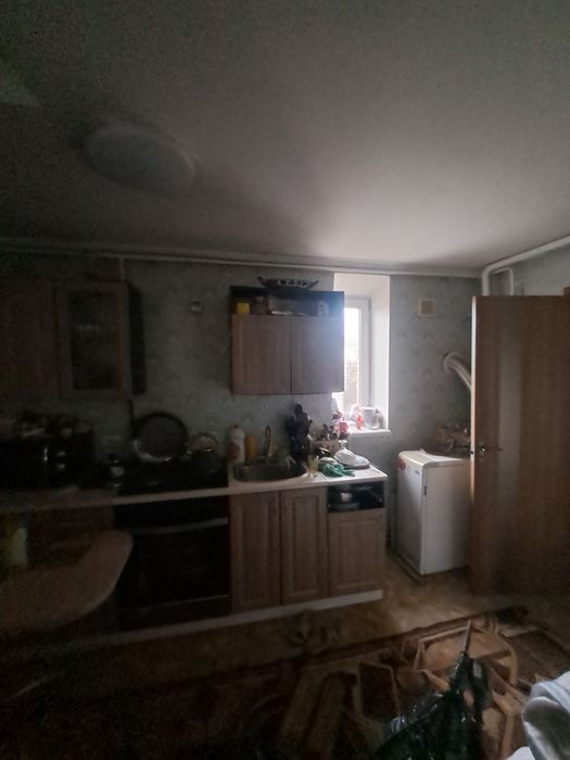 Продаж  будинку на Козацькій