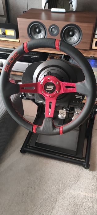Witam sprzedam Thrustmaster T300 Ferrari Integral Racing Wheel Alcantara Edition