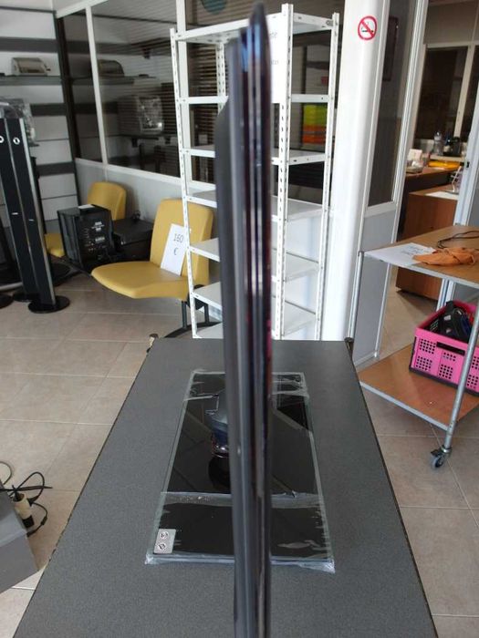 LED Samsung 37" impecável
