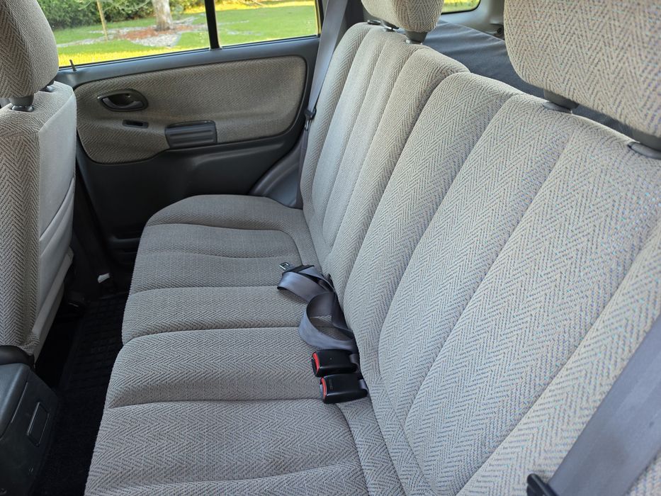 ÚNICO DONO DESDE NOVO, Suzuki grand vitara 2.0 D A/C  ano 2000 como novo  possivel retoma para facilitar o negócio