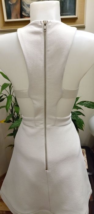 Biała sukienka- Miss Guided rozmiar 34