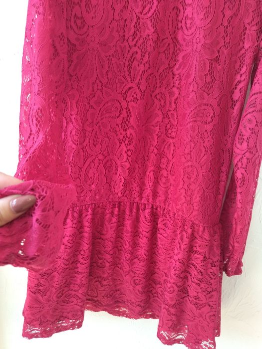 Śliczna elegancka sukienka dla dziewczynki