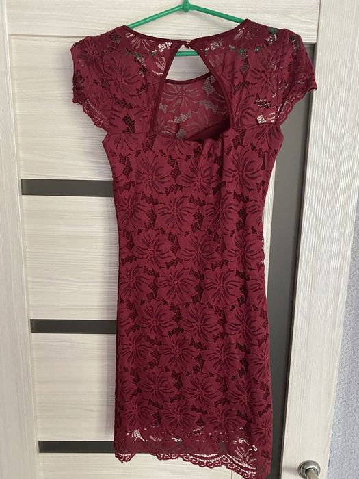 Вечірня сукня. Випускне плаття