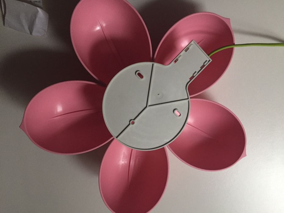Vendo candeeiro em Flor- Ikea