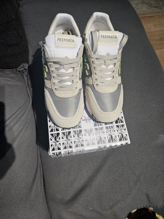 Novo Tenis Premiata verde
