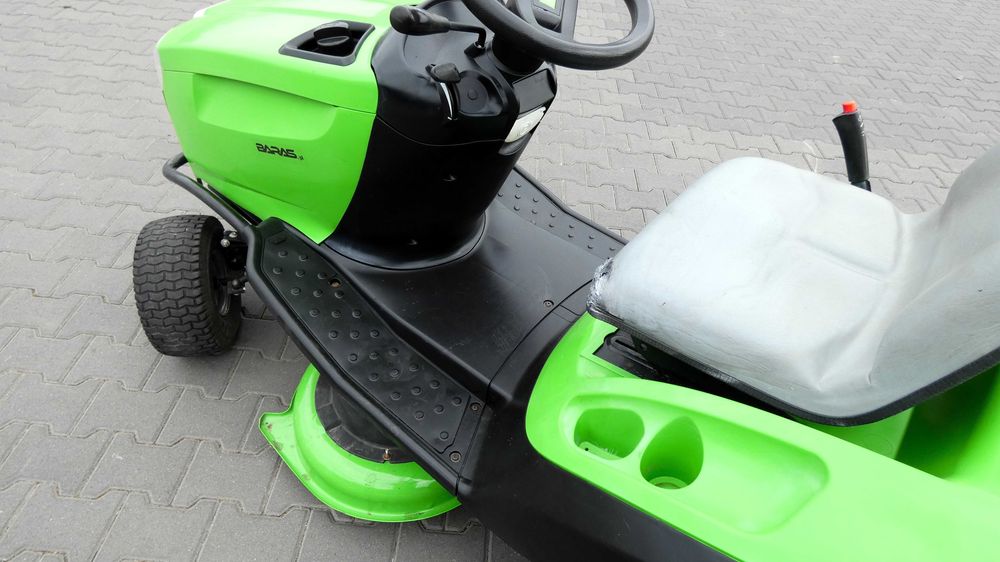 Traktorek kosiarka Viking T5 Briggs&Stratton (210602.5) - Baras