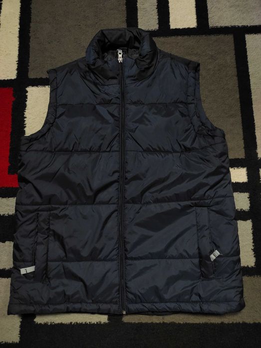 Брендова,чоловіча жилетка 46-48 р (L)-B&C Collection
