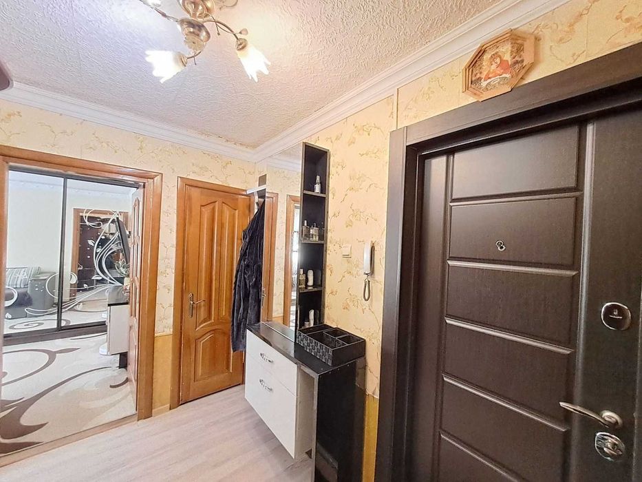 Продаж 2км квартири по Інституцька ID: 6228