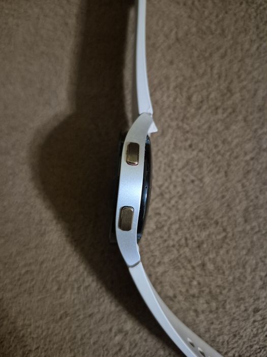 Samsung Galaxy Watch 4