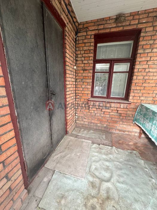 Затишний будинок біля Хмельницького