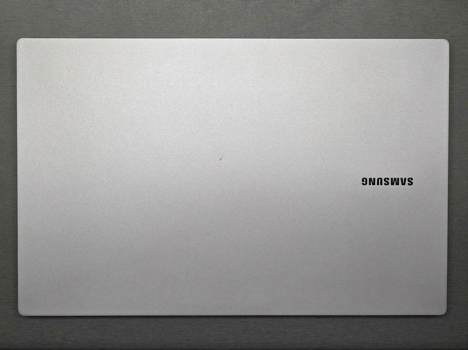 Samsung Galaxy Book4 /Intel 7 150U / 16GB / 512GB /АКБ - 0% / 2025 год