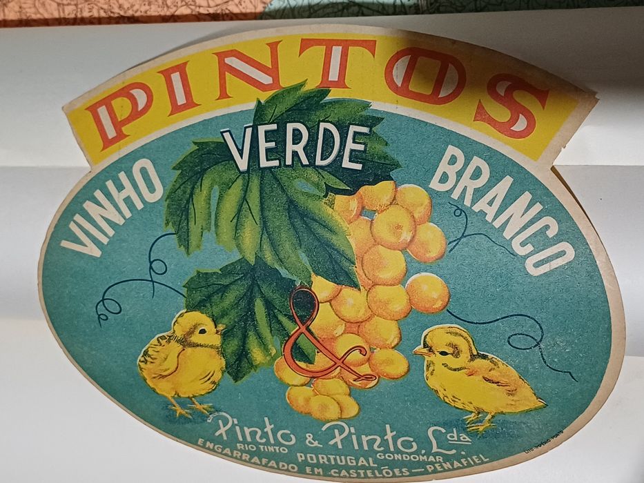 Rótulo de publicdade de vinho