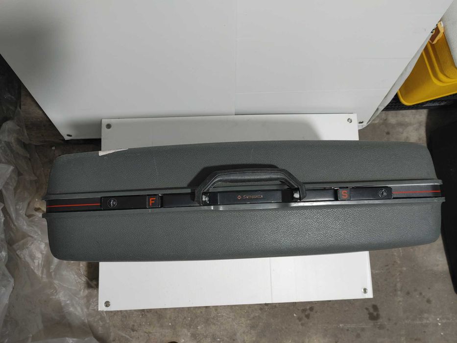 Mala de Viagem Samsonite Rígida - Grande Capacidade 74x54x23cm