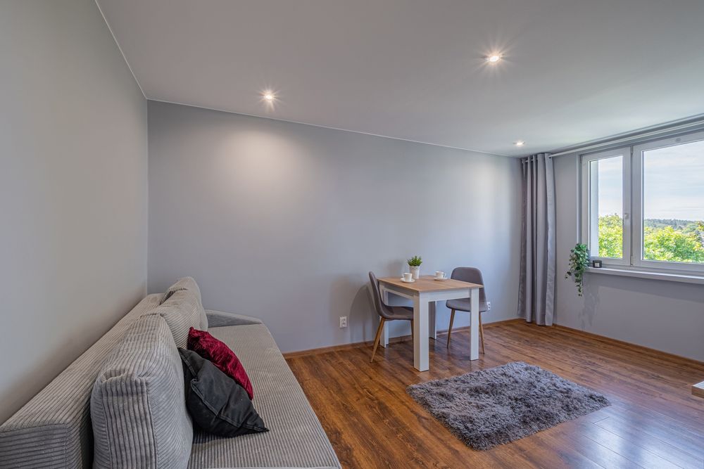 Kawalerka w doskonałej lokalizacji - os. 1000-lecia PP