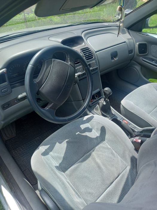 Renault Laguna I fase 2