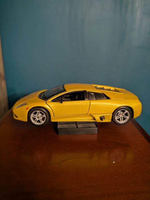 Maisto Lamborghini i Ford Mustang skala 1:24