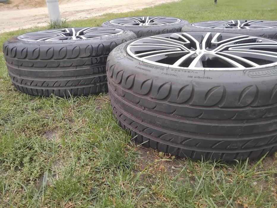 Felgi + opony 18x225x40 VW Passat B5 B6 B7