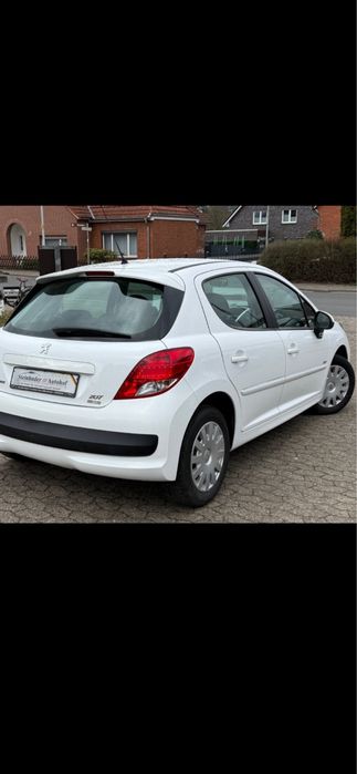 Разборка Пежо 207 кузовные детали. Двери.