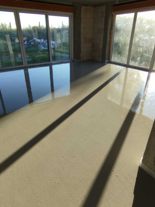 Posadzki anhydrytowe , tynki maszynowe. Wolne terminy .