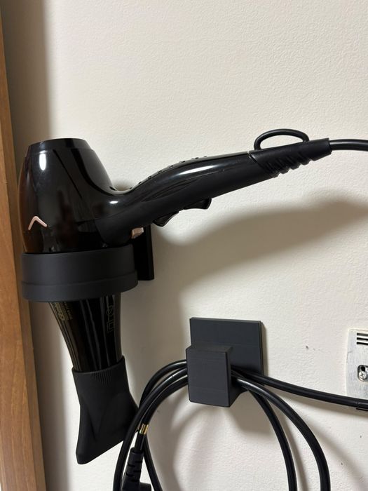 Suporte para secador de cabelo na parede
