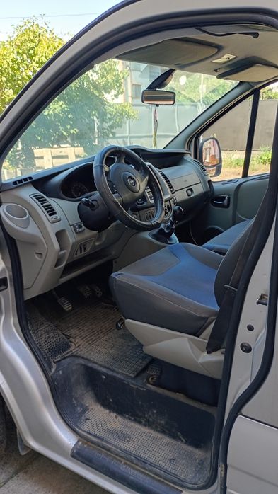 Opel vivaro 2011