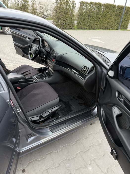 Продам  BMW  E46