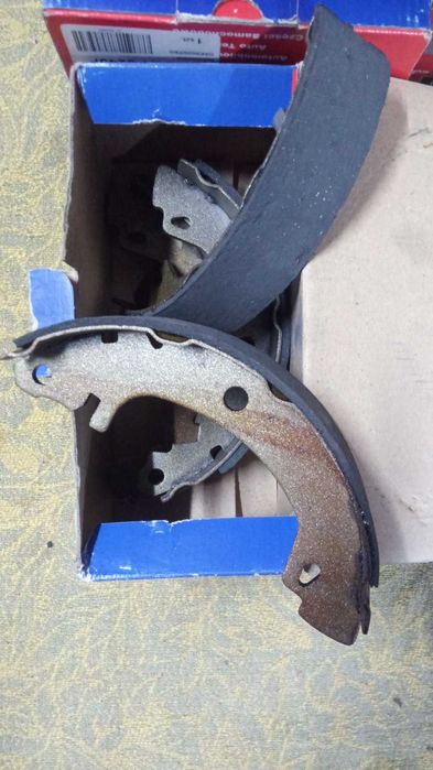 Гальмівні колодки, барабанні RENAULT Megane