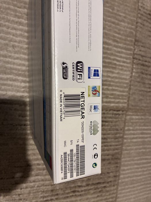 Netgear modem router N300 wireless DSL DGN 2200