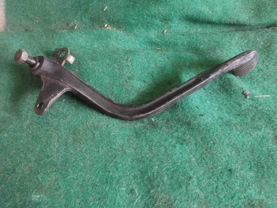 Пракчично в ідеальному стані окрім фарби