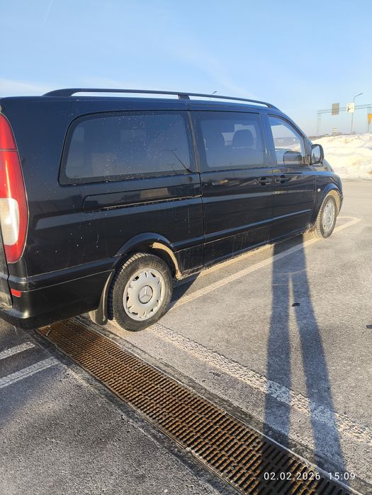 Mercedes Viano, 5 місць, катафалк