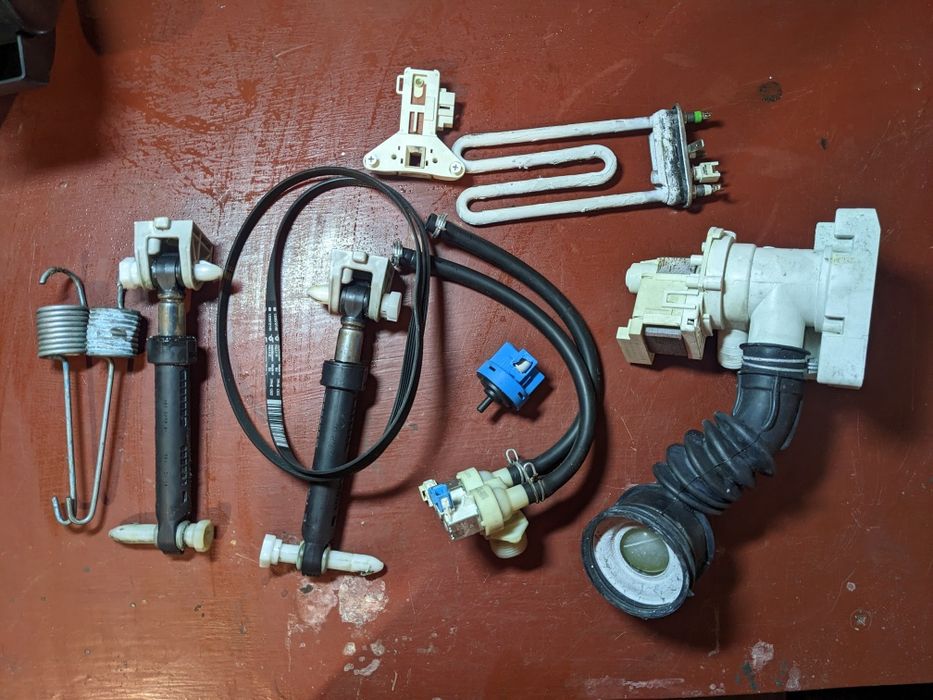 Zanussi Lindo 300 розборка