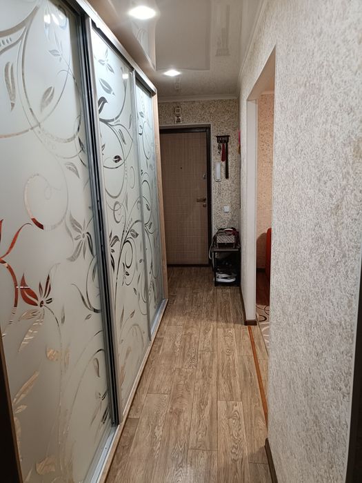 Здам подобово 2-х кімнатну квартиру.