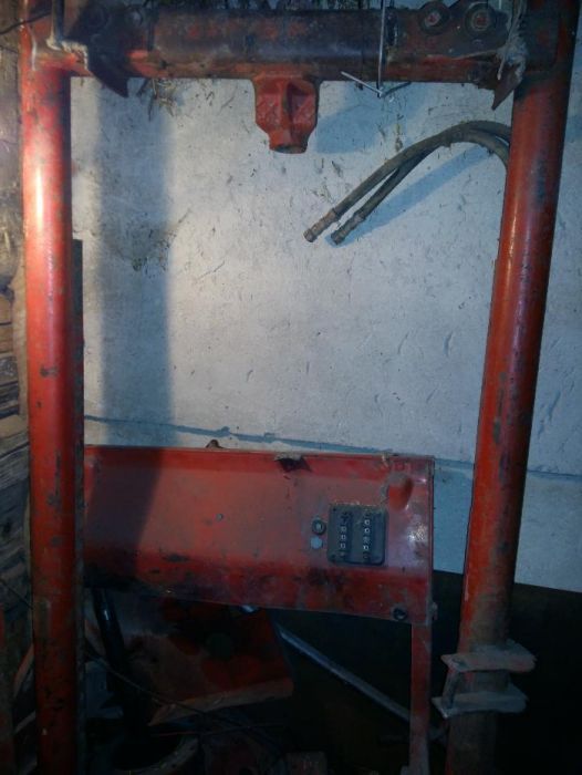 Рама до трактора Т 16