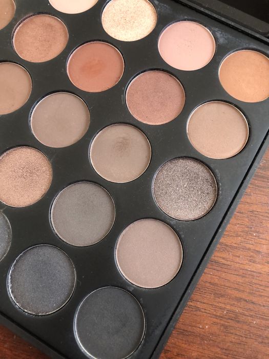Paleta cieni Morphe brązy