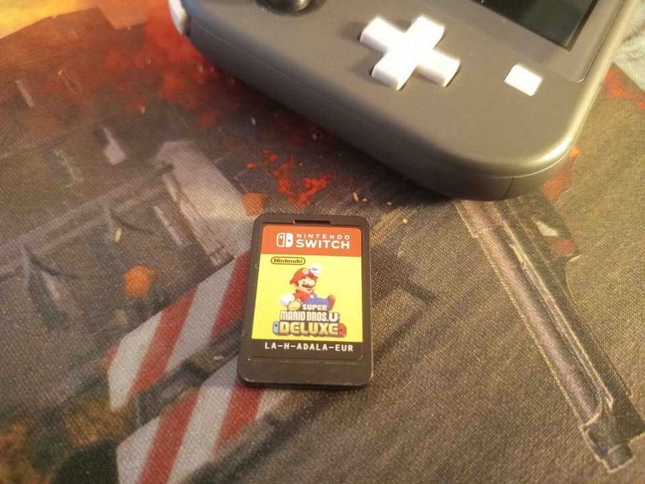Nintedo Switch Lite 32GB + 16GB Com Jogo Fisico Super Mario Bros Deluxe