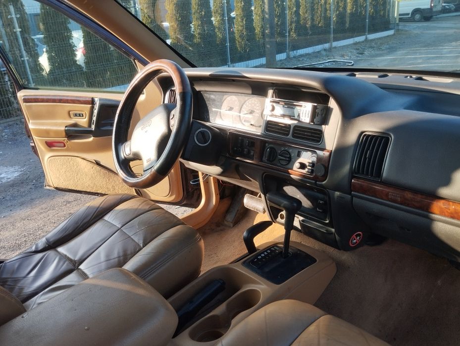 Jeep grand Cherokee 5.2 V8 Limited Lift,kola31 cali